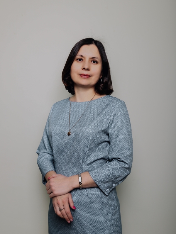 Казарина Светлана Ивановна.